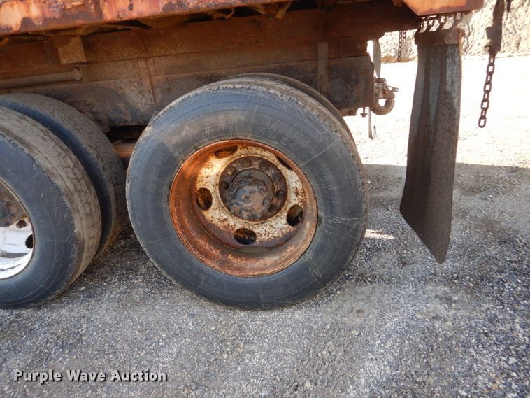 image for item FT9007 2001 Sterling L-Line  dump truck