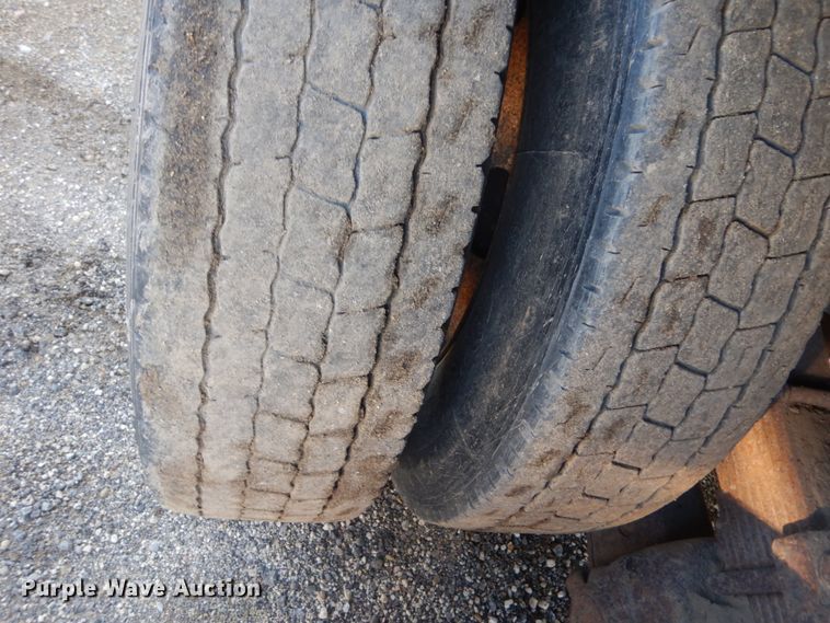 image for item FT9007 2001 Sterling L-Line  dump truck