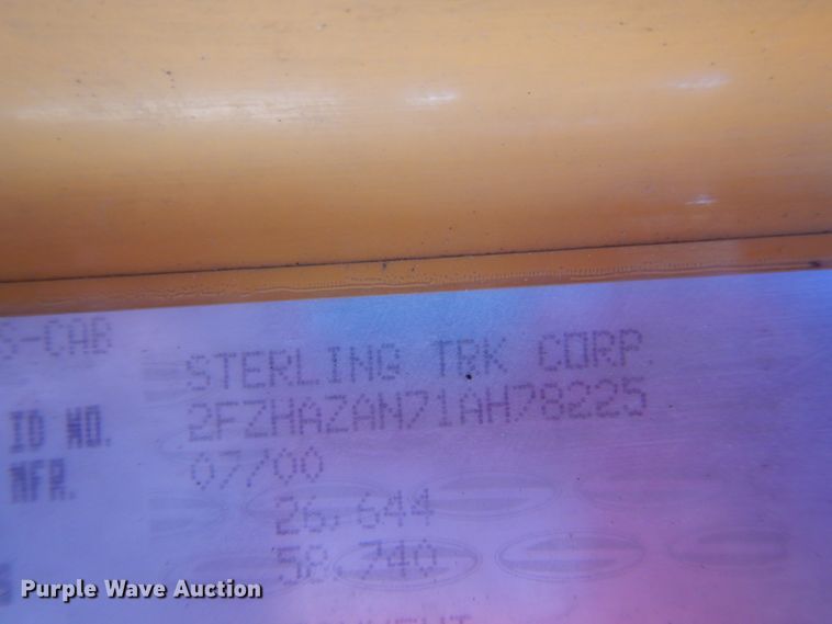 image for item FT9007 2001 Sterling L-Line  dump truck