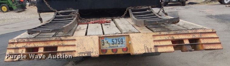 image for item FT9120 1981 Wisconsin 700-16 tilt deck equipment trailer