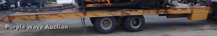 image for item FT9120 1981 Wisconsin 700-16 tilt deck equipment trailer