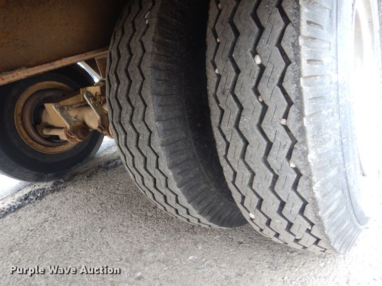 image for item FT9120 1981 Wisconsin 700-16 tilt deck equipment trailer