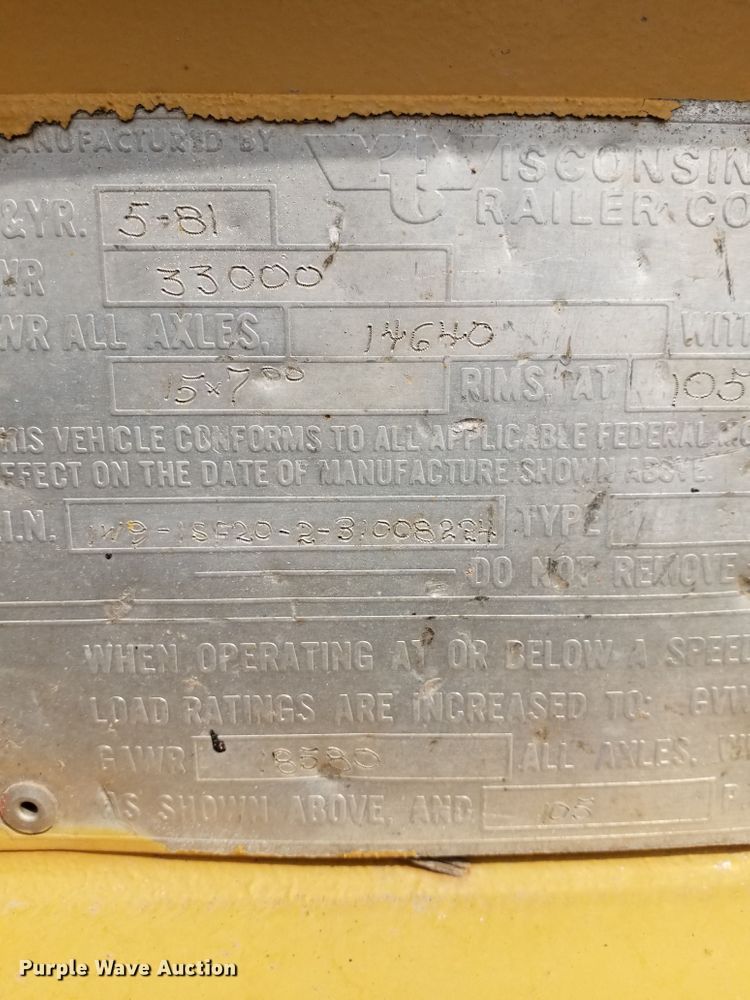 image for item FT9120 1981 Wisconsin 700-16 tilt deck equipment trailer