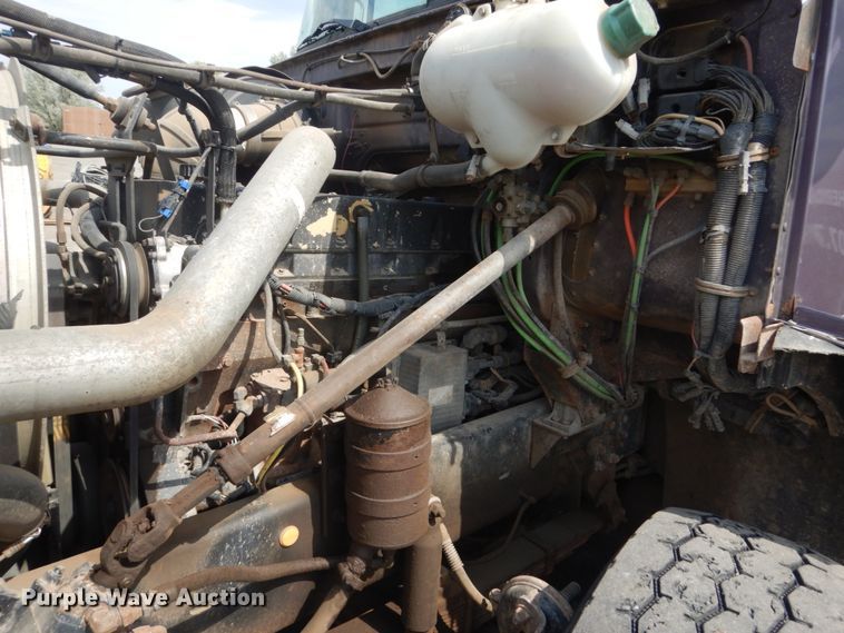 image for item FT9121 1997 Volvo WG  dump truck