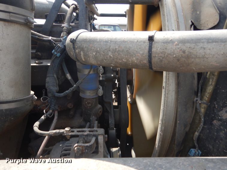 image for item FT9121 1997 Volvo WG  dump truck