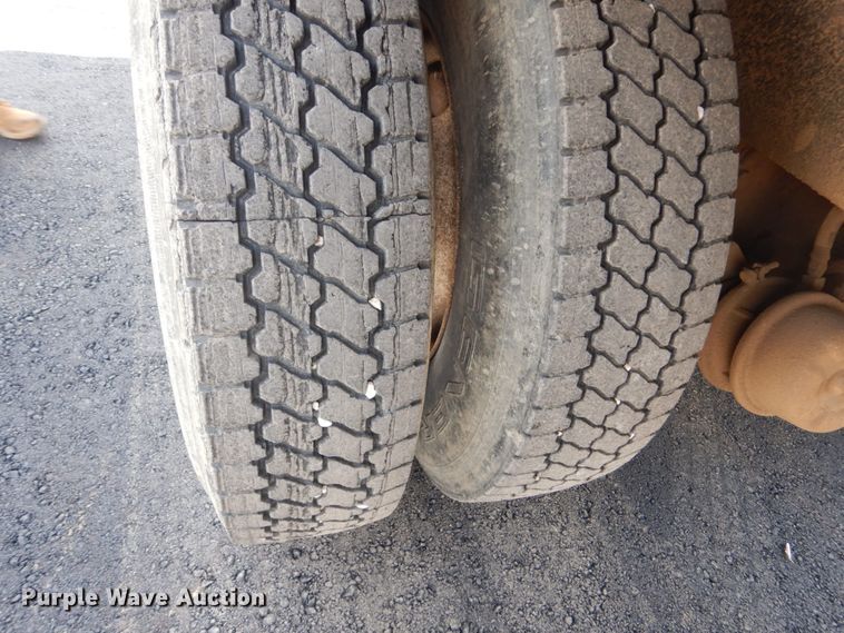 image for item FT9121 1997 Volvo WG  dump truck