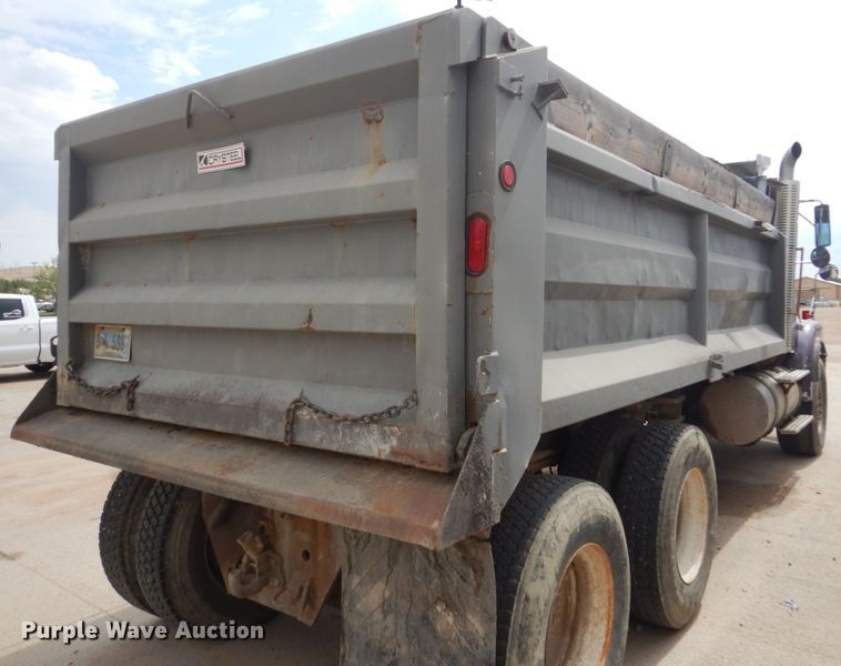 image for item FT9122 1997 Volvo WG  dump truck