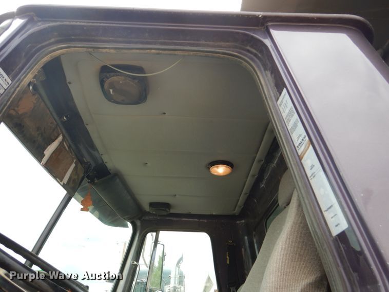 image for item FT9122 1997 Volvo WG  dump truck