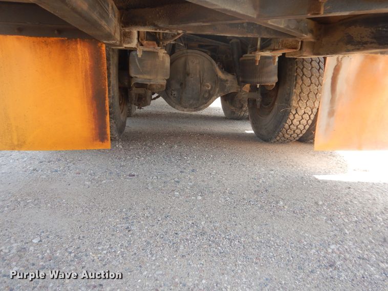 image for item FT9223 1994 Peterbilt 378  fuel truck