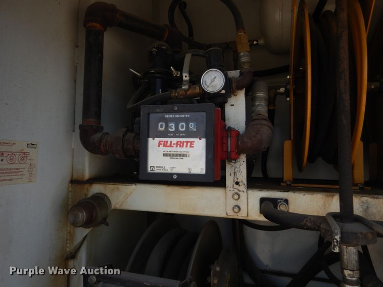 image for item FT9223 1994 Peterbilt 378  fuel truck