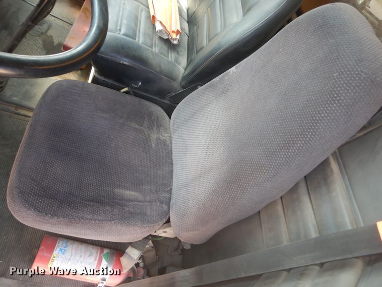 image for item FT9223 1994 Peterbilt 378  fuel truck