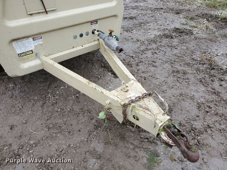 image for item FY9241 Ingersoll Rand P-100B  air compressor