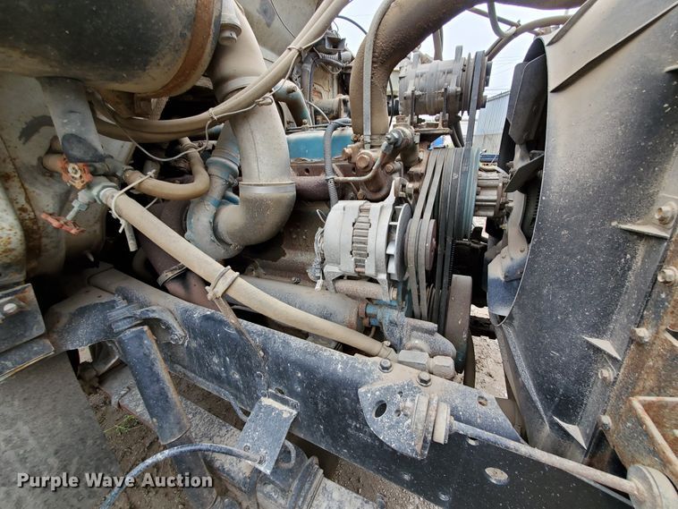 image for item FY9243 1987 International 1954  flatbed truck