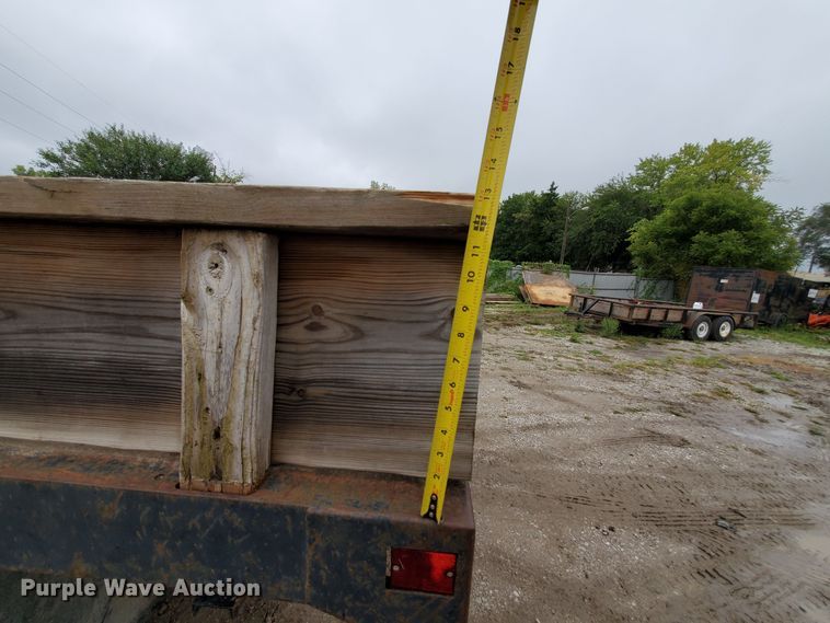 image for item FY9243 1987 International 1954  flatbed truck