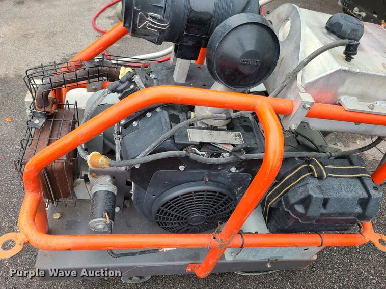 image for item GO9320 Husqvarna Soff Cut 4000 concrete saw