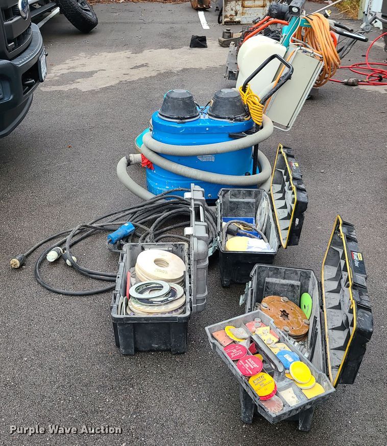 image for item GO9322 Lavinu 25ii concrete grinder