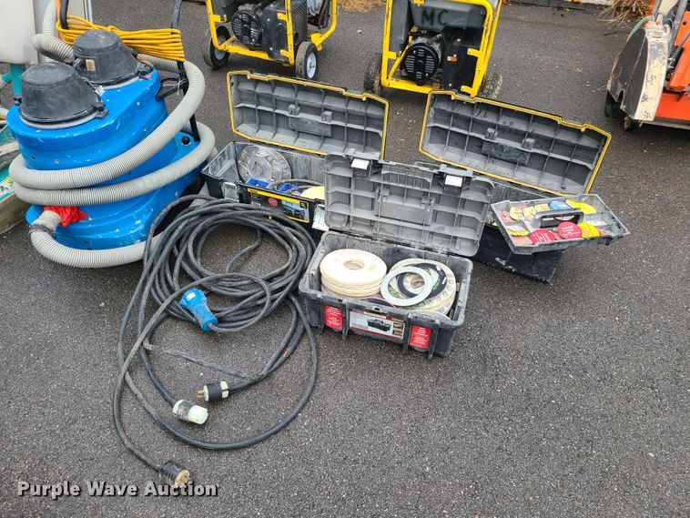 image for item GO9322 Lavinu 25ii concrete grinder