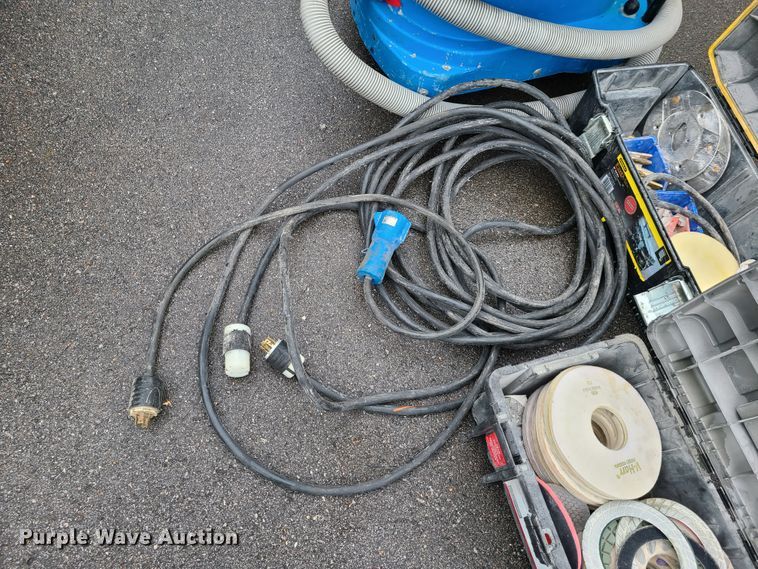 image for item GO9322 Lavinu 25ii concrete grinder