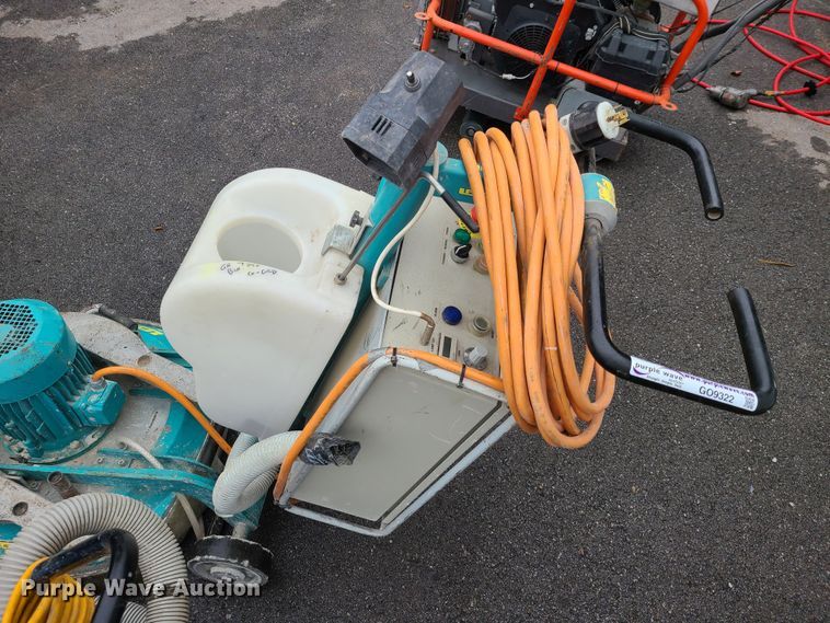 image for item GO9322 Lavinu 25ii concrete grinder