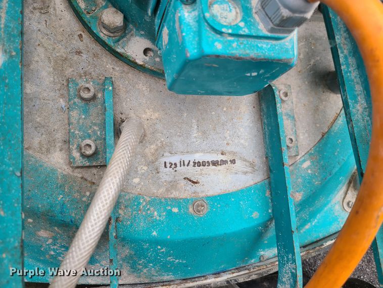 image for item GO9322 Lavinu 25ii concrete grinder