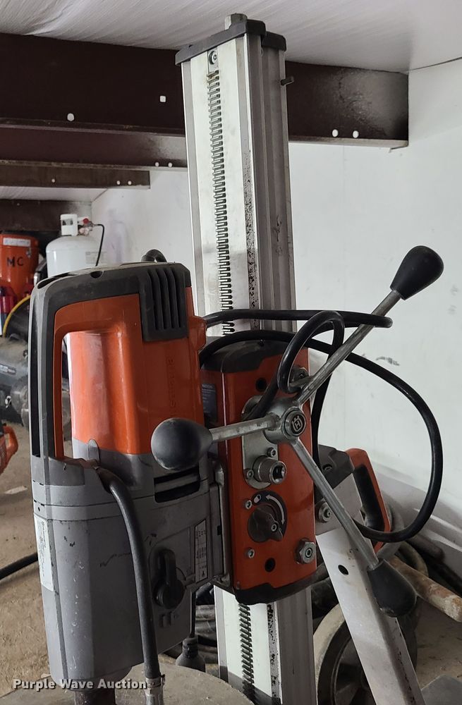 image for item GO9325 Husqvarna DS450 core drill