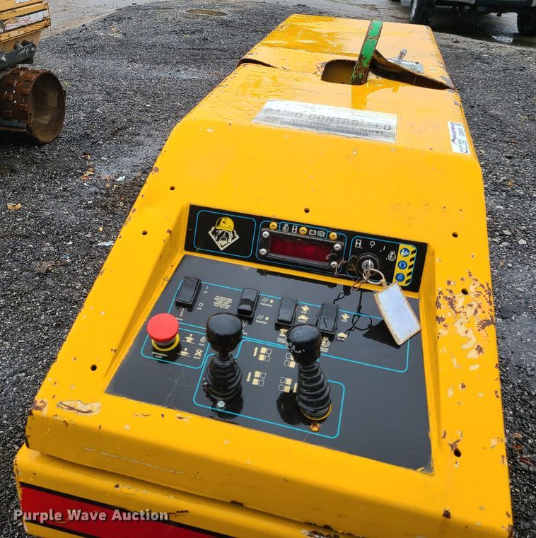 image for item GO9354 Stone Bulldog  trench compactor