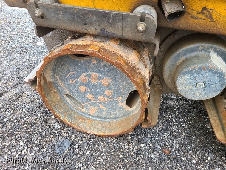 image for item GO9354 Stone Bulldog  trench compactor