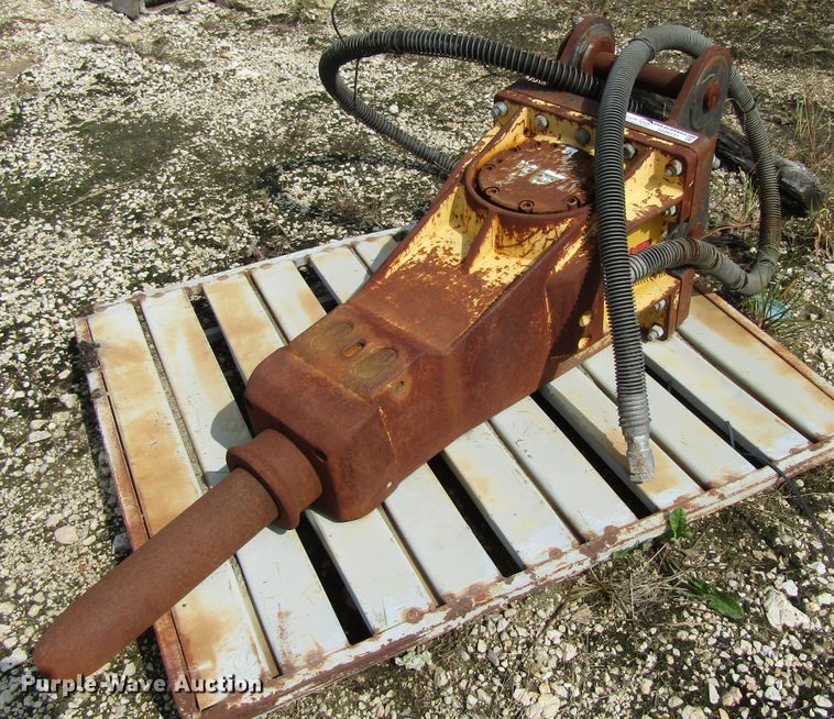 image for item GQ9131 2008 Atlas Copco breaker