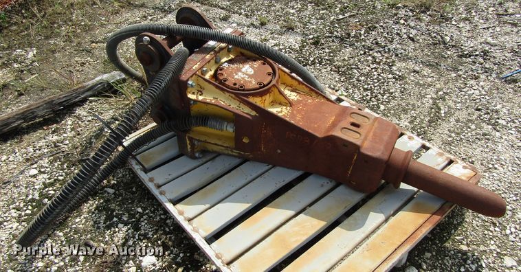 image for item GQ9131 2008 Atlas Copco breaker