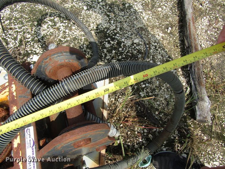 image for item GQ9131 2008 Atlas Copco breaker