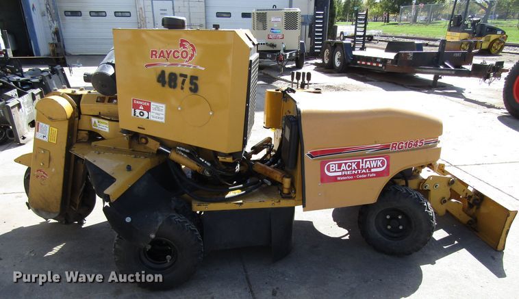image for item GQ9174 2011 Rayco RG1645 stump grinder