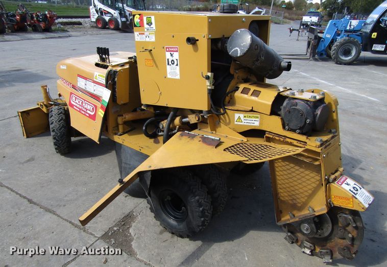 image for item GQ9174 2011 Rayco RG1645 stump grinder