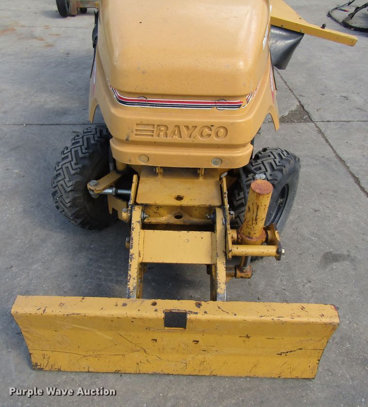 image for item GQ9174 2011 Rayco RG1645 stump grinder