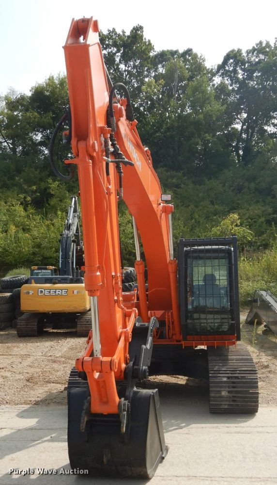 image for item GR9823 2000 Hitachi EX225USRCL  excavator