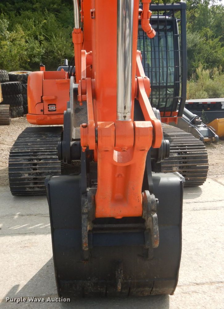 image for item GR9823 2000 Hitachi EX225USRCL  excavator