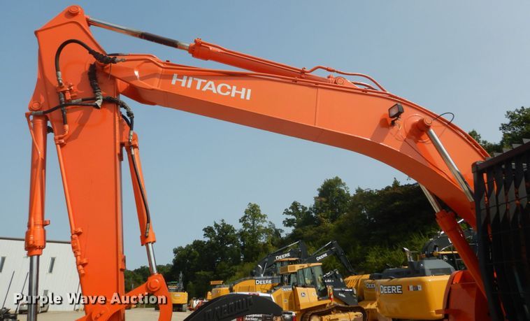 image for item GR9823 2000 Hitachi EX225USRCL  excavator