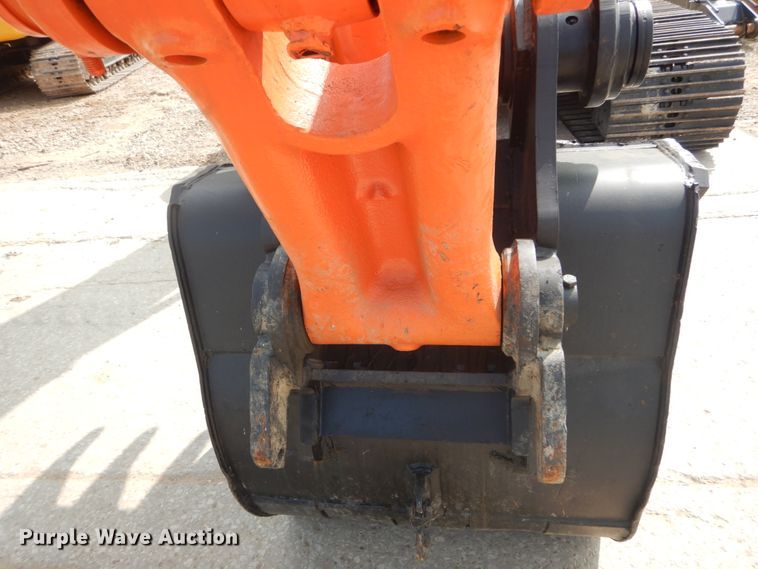 image for item GR9823 2000 Hitachi EX225USRCL  excavator