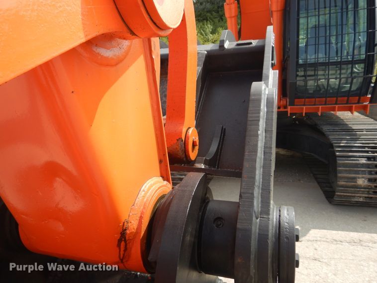 image for item GR9823 2000 Hitachi EX225USRCL  excavator