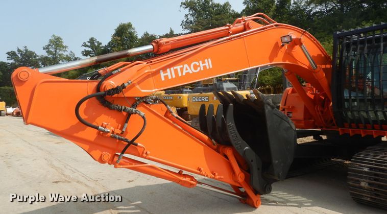image for item GR9823 2000 Hitachi EX225USRCL  excavator
