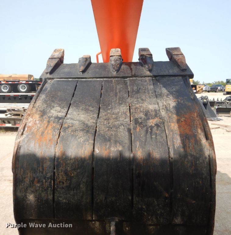 image for item GR9823 2000 Hitachi EX225USRCL  excavator