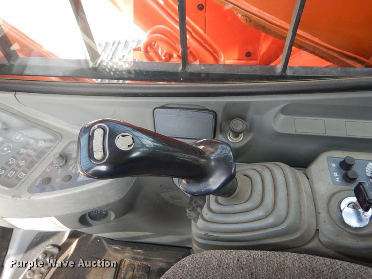 image for item GR9823 2000 Hitachi EX225USRCL  excavator