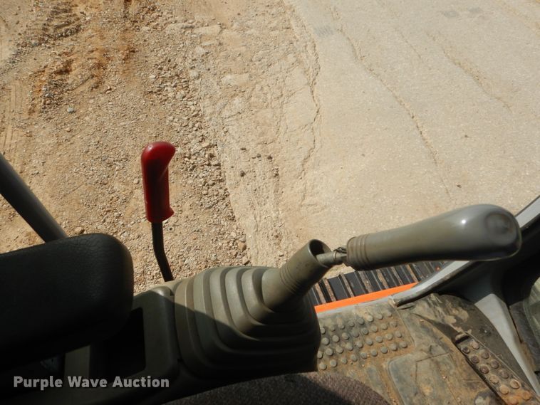 image for item GR9823 2000 Hitachi EX225USRCL  excavator