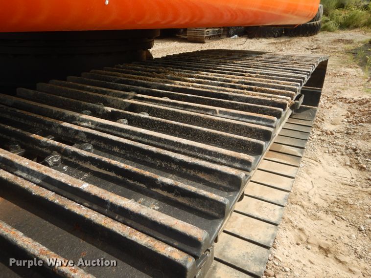 image for item GR9823 2000 Hitachi EX225USRCL  excavator