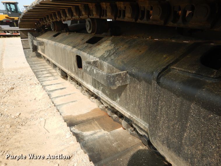 image for item GR9823 2000 Hitachi EX225USRCL  excavator