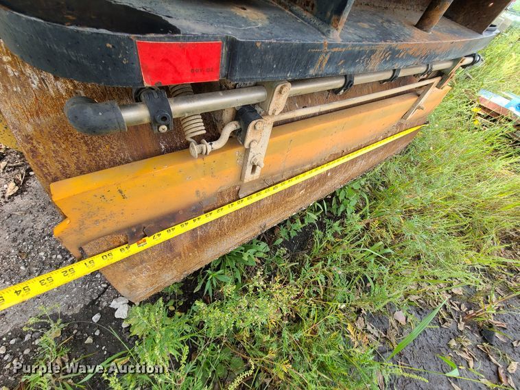 image for item GY9598 Caterpillar CB-334E  vibratory double drum roller
