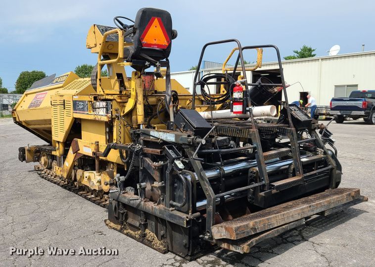 image for item GY9599 Caterpillar AP-650B  paver