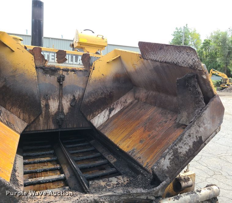 image for item GY9599 Caterpillar AP-650B  paver
