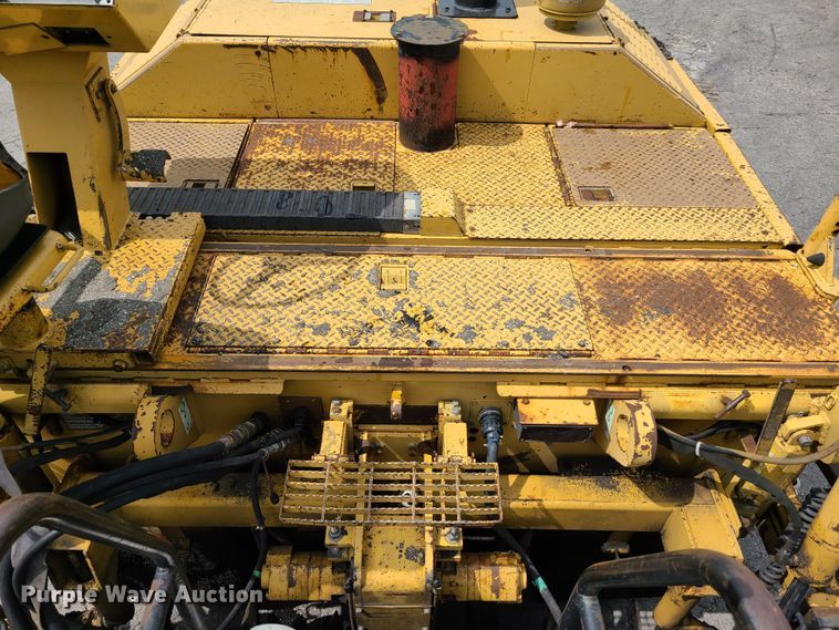 image for item GY9599 Caterpillar AP-650B  paver