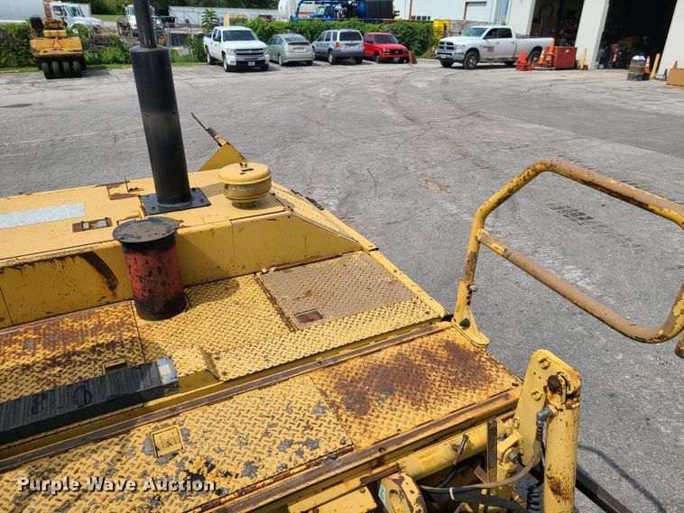 image for item GY9599 Caterpillar AP-650B  paver
