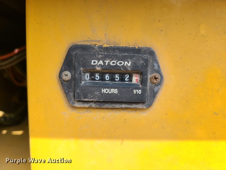 image for item GY9599 Caterpillar AP-650B  paver